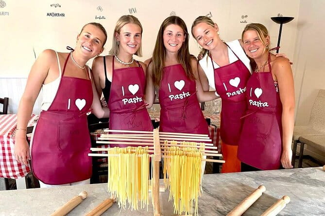 3- Cooking Making Spaghetti & Lasagna - Building lasagna from dough to sauce