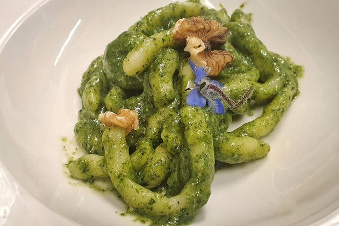 4 Hours Fresh pasta, sun and lake view - Group size, timing, and practical planning