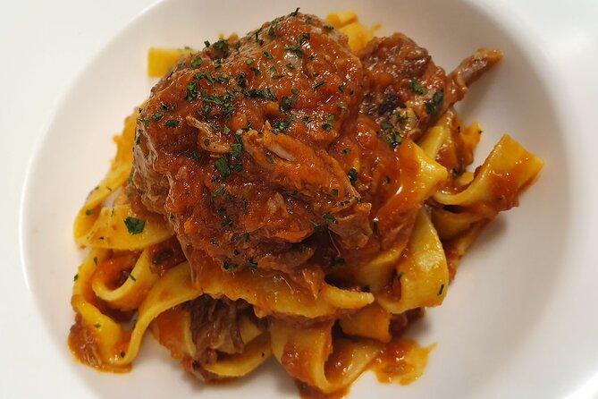 4 Hours Fresh pasta, sun and lake view - Who will get the most from this class