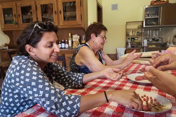 Abruzzo Traditional Pasta Making with 85y old local Grandma - Practical Details Before You Book