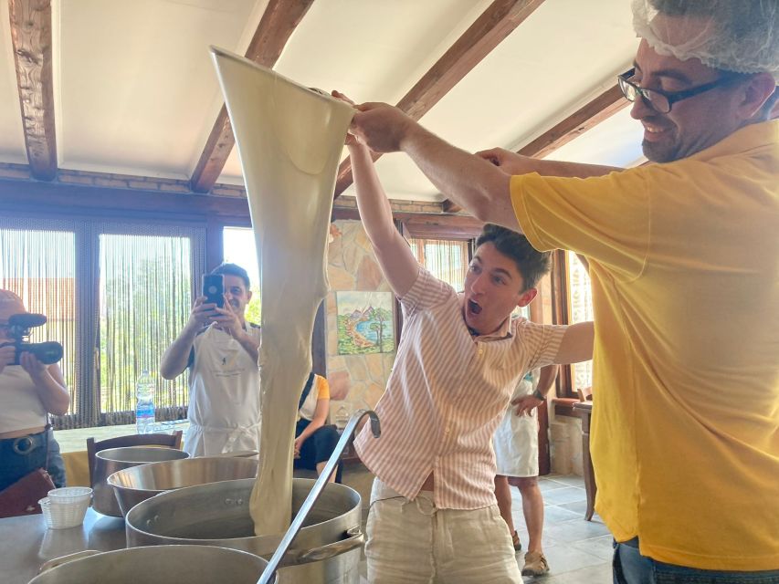 Amalfi Cooking class: Tiramisù, mozzarella and Pasta - The three-hour plan: from preparation to the table