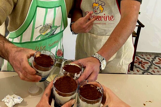 Amalfi: lezione di cucina su pasta, mozzarella e tiramisù - Panoramic views while you work