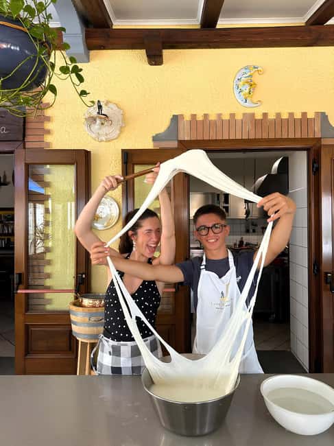 Amalfi: Make Fresh Pasta, Mozzarella, & Tiramisù with Wine - What this Amalfi cooking class really offers