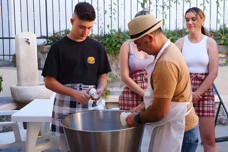 Amalfi: Make Gnocchi, Mozzarella and Tiramisù - What the 2.5-hour schedule feels like