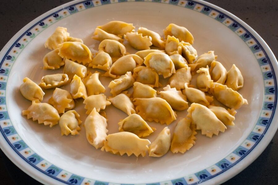 Aosta: Pasta & Tiramisu Cooking Class at a Local's Home - Who should book this class