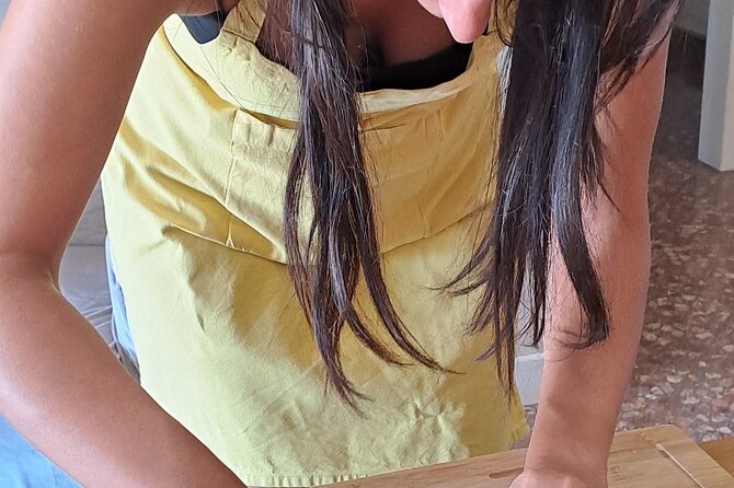 Apulian cooking class fresh pasta and focaccia - Shaping orecchiette one little ear at a time