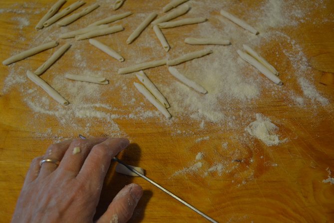 Apulian cooking class fresh pasta and focaccia - The meal is part of the lesson