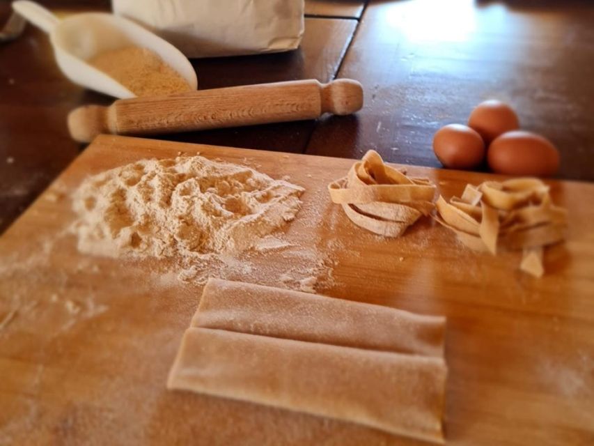 Arezzo: pasta e tiramisù cooking class organic Tuscan farm - Who will get the most from this four-hour class