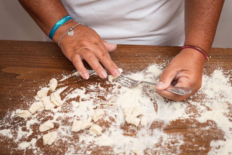 Asti: Pasta & Tiramisu Class at a Local's Home - Timing your class in Asti