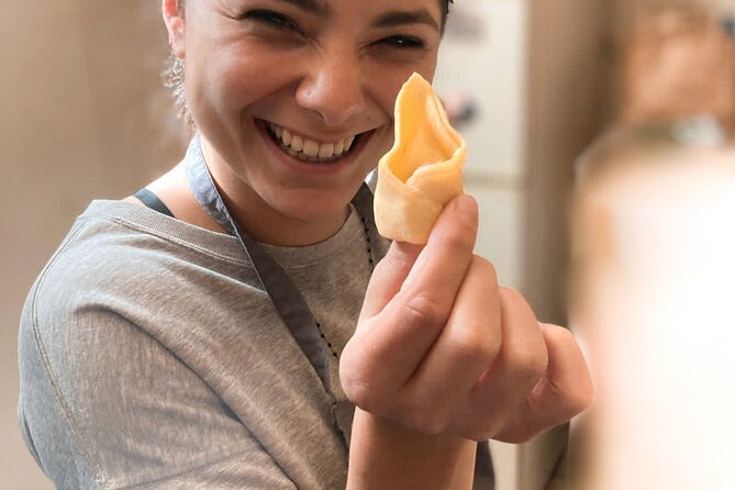 Authentic Bologna Home Cooking Class: Tagliatelle & Tortellini - Reaching Viale Abramo Lincoln 60