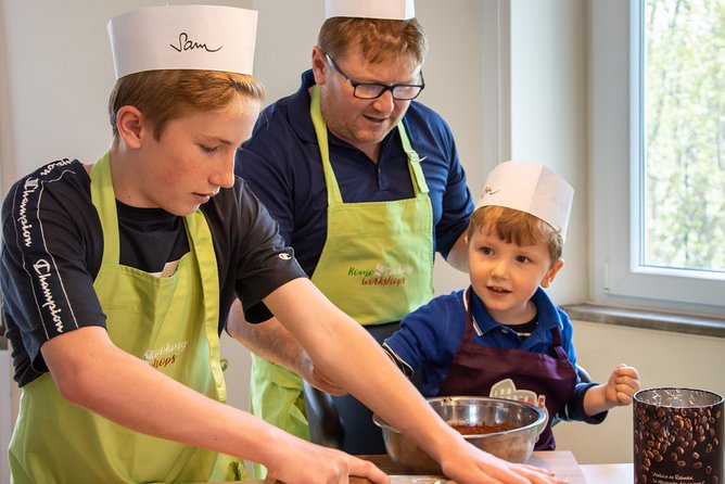 Authentic Pasta and Tiramisu Cooking Class - Starting near Piazza di SantApollinare