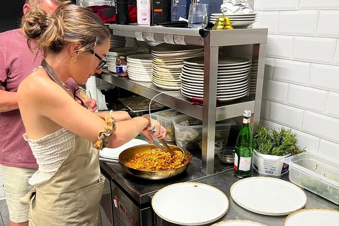 Authentic Pasta Making Class in Florence with a Local Chef - From dough to ravioli, fettuccine, and pappardelle
