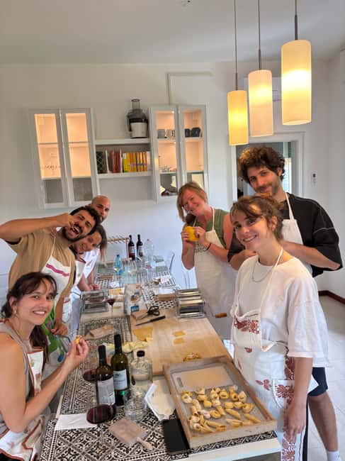Bologna: 3 Pastas, Tiramisu and Unlimited Wine Tasting - Why this Bologna cooking class feels different