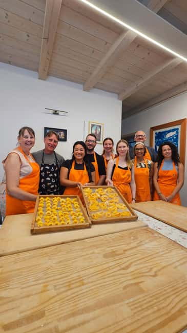 Bologna: Pasta Cooking Class, Ragu & Wine with Local Host - Choosing your pasta dish