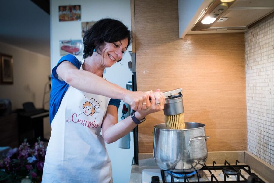 Bologna: Pasta-Making Class at a Local's Home - The first hour: choosing recipes and learning the basics