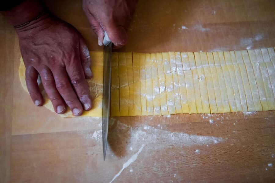 Bologna: Pasta Tagliatelle al Ragu Cooking Class with Wine - The real appeal: pasta made in a family home