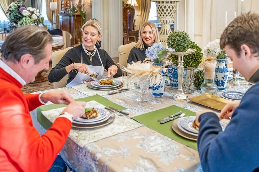 Bologna: Tagliatelle Pasta and Bolognese Sauce Class - How the home-cook format changes the experience