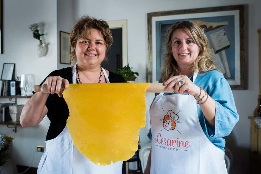 Bologna: Tagliatelle Pasta and Bolognese Sauce Class - Starting with fresh pasta and hands-on instruction