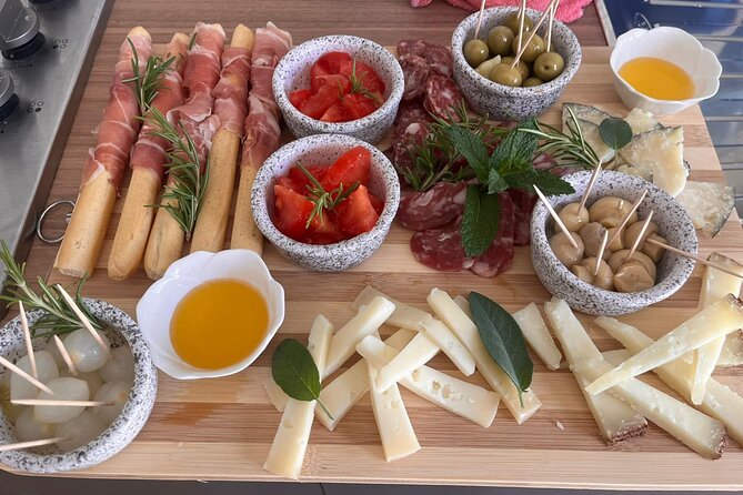 Cagliari Cooking Class: Sardinian Ravioli, Wine & Local Flavors - Who will enjoy this class most