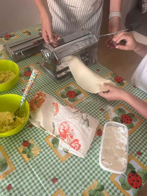 Cagliari Home Cooking Class: Pasta, Wine & Sardinian Flavors - Should you book this Cagliari cooking class?