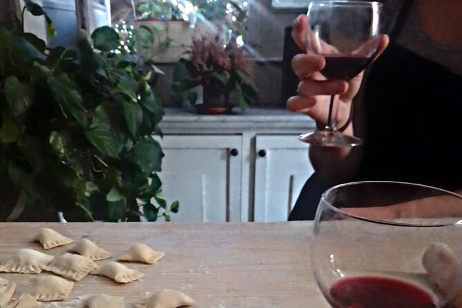 Catania Home Cooking: Pistachio Ravioli, Sicilian Pasta & Wine - A Sicilian dinner that begins with your hands