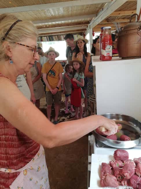 Ceglie Messapica: Orecchiette Pasta Making Class with Meal - Final call: should you book it?