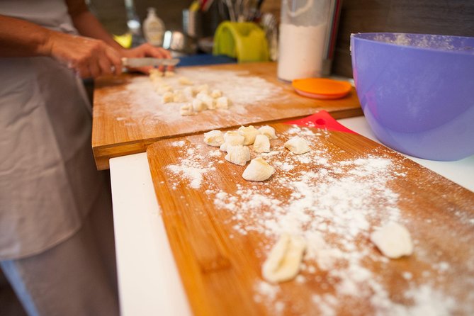 Cesarine: Pasta & Tiramisu Class at Local's Home in Bari - Tiramisu adds a sweet finish