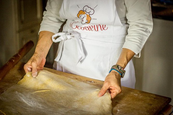 Cesarine: Small group Pasta Class at Local's Home in Sorrento - Eating what you made with Campania wine