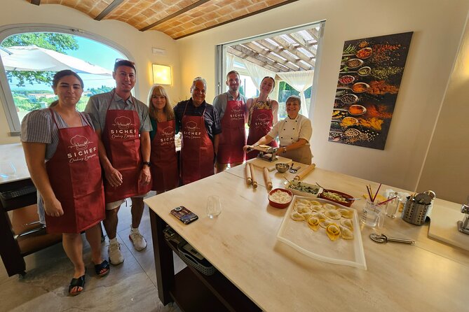 Chianti -Fresh Pasta Making Class and Sauces with Lunch or Dinner - How private is the class?