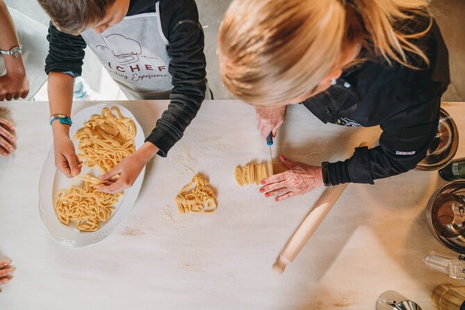 Chianti -Fresh Pasta Making Class and Sauces with Lunch or Dinner - Getting there from Florence and beyond
