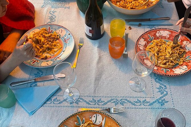 Cooking Class for Pasta Lovers in Florence Country House - The 20-minute ride into the Tuscan countryside