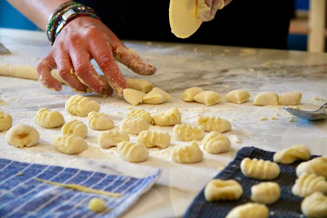 Cooking Class : Fresh pasta and TIRAMISÙ with Lake Garda wines - Tiramisù as the Sweet Finish