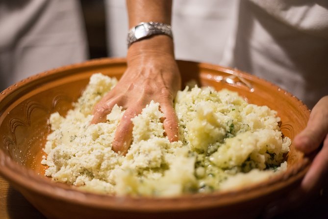 Cooking Class in a Secret Courtyard - Culurgiones (Sardinian Pasta) - Why culurgiones make a good Sardinian lesson