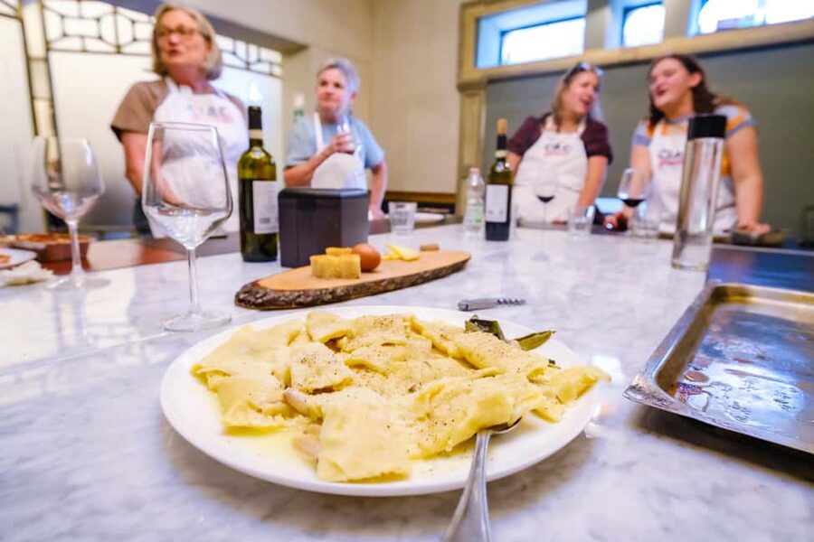 Cooking Class with Carbonara, Pesto Making, Lasagna, Cannoli - Key points to know before booking