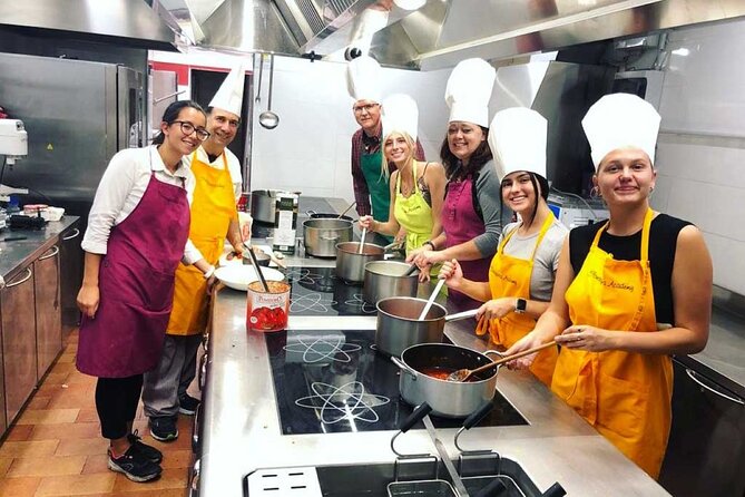 Cooking class with fresh pasta, meat and tastings of 4 wines - Four wines, from everyday Tuscan bottles to Brunello