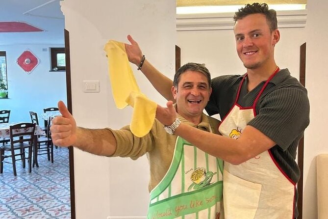 Cooking class with Pasta, mozzarella and Tiramisu with wine - Meeting Ferdinando and Michael