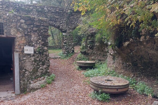 Discovering Gragnano PGI pasta and the Valle dei Mulini - Walking through the Valle dei Mulini