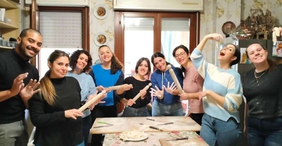 Enjoy your stay in Bologna making pasta and tiramisu - Meeting at Via Lincoln 60
