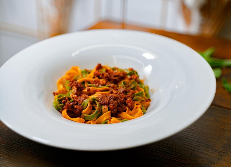 Florence: Art of Pasta Cooking Workshop with Food and Wine - Should you book the Pasta Class Florence workshop?