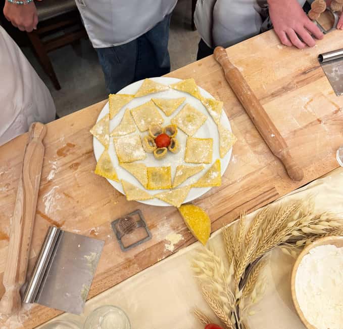 Florence Cooking Class: Ravioli & Pasta & Wine + Gift Apron - Mixing, kneading, and rolling the pasta dough