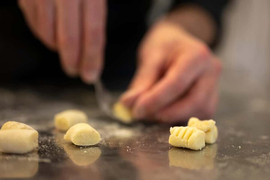 Florence: Highlights Cooking Class with Italian Pastas - Ingredients, Cleanliness, and the Feel of the School