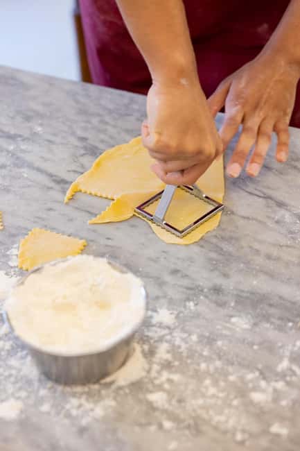 Florence: Pasta Class with Wine, Limoncello and Dessert - What the teaching is really like