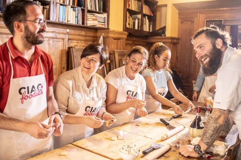 Florence: Pasta & Tiramisu Class with Unlimited Wine - Key points to know before booking