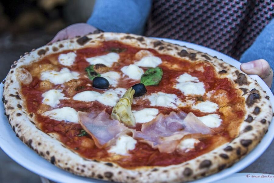 Florence: Pizza or Pasta Class with Gelato at a Tuscan Farm - The teaching style: part class, part performance