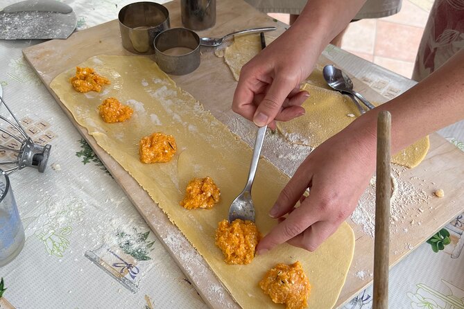 Fresh local pasta lesson in the garden - Making pasta in Teresa’s Arenella garden