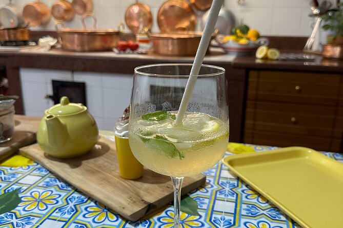 Fresh pasta and Limoncello course in a lemon grove - Meeting in Sorrento and walking to the facility