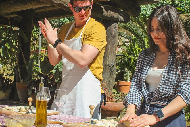 Fresh pasta and Limoncello course in a lemon grove - A private class changes the pace