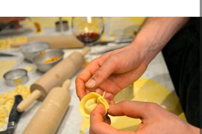 Fresh Pasta in a Michelin Kitchen: The Secrets of Taste - Making Chianti ragù and potato-filled tortelli