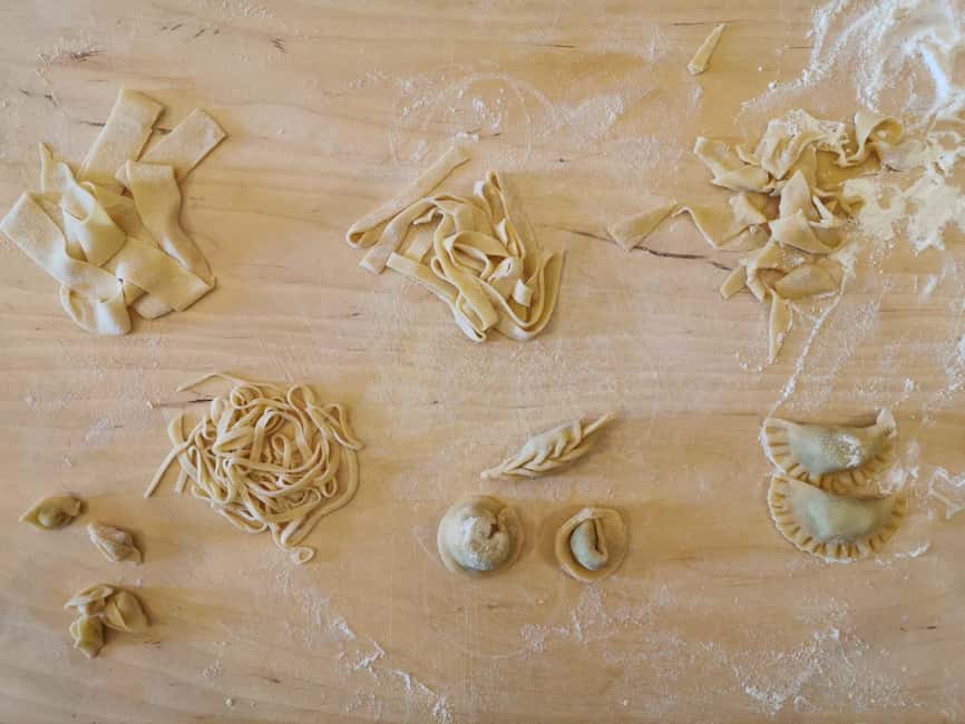 From Rome: Pasta Masterclass & Wine Tour in the Vineyard - Frascati Superiore, Cesanese, and olive oil