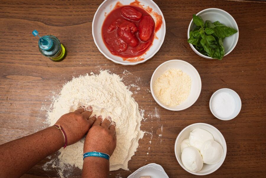 Genoa: Pasta & Tiramisu Cooking Class at a Local's Home - Key points at a glance